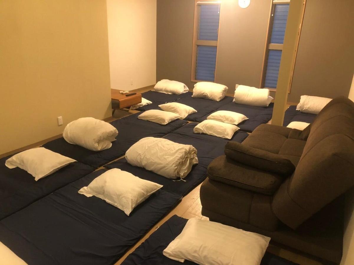 Oyado Gorilla Annex Apartman Oszaka Kültér fotó