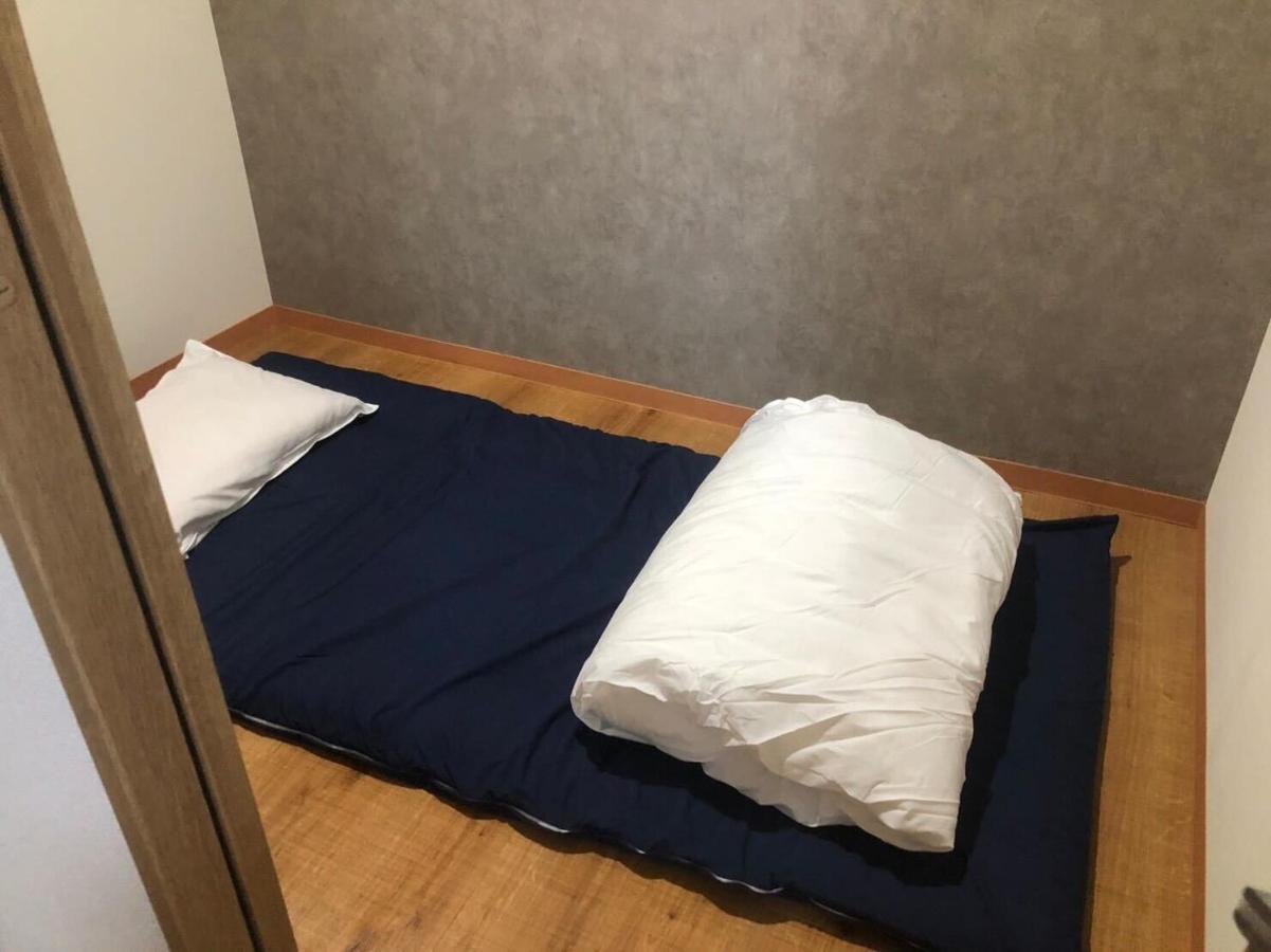 Oyado Gorilla Annex Apartman Oszaka Kültér fotó