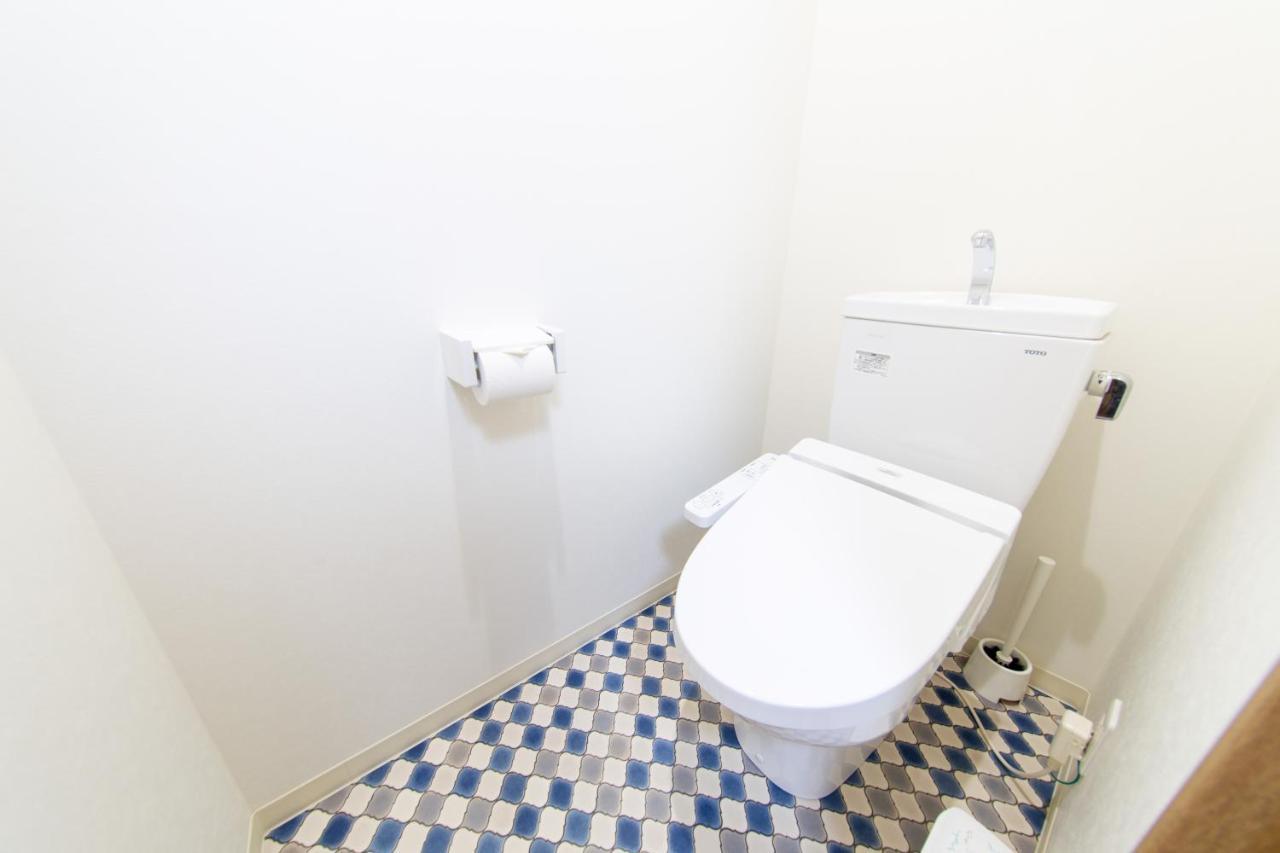 Oyado Gorilla Annex Apartman Oszaka Kültér fotó